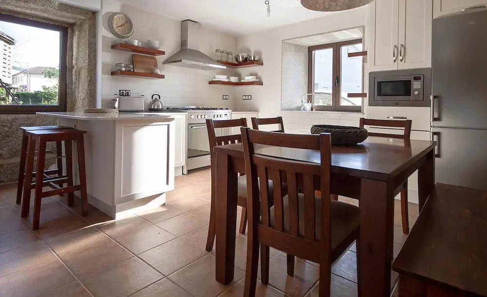 106091- House in Carnota