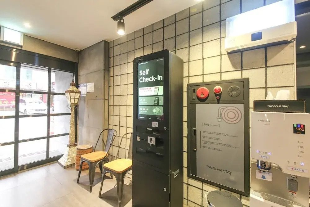 Jeonju Hotel Twosome Stay Junghwasandong