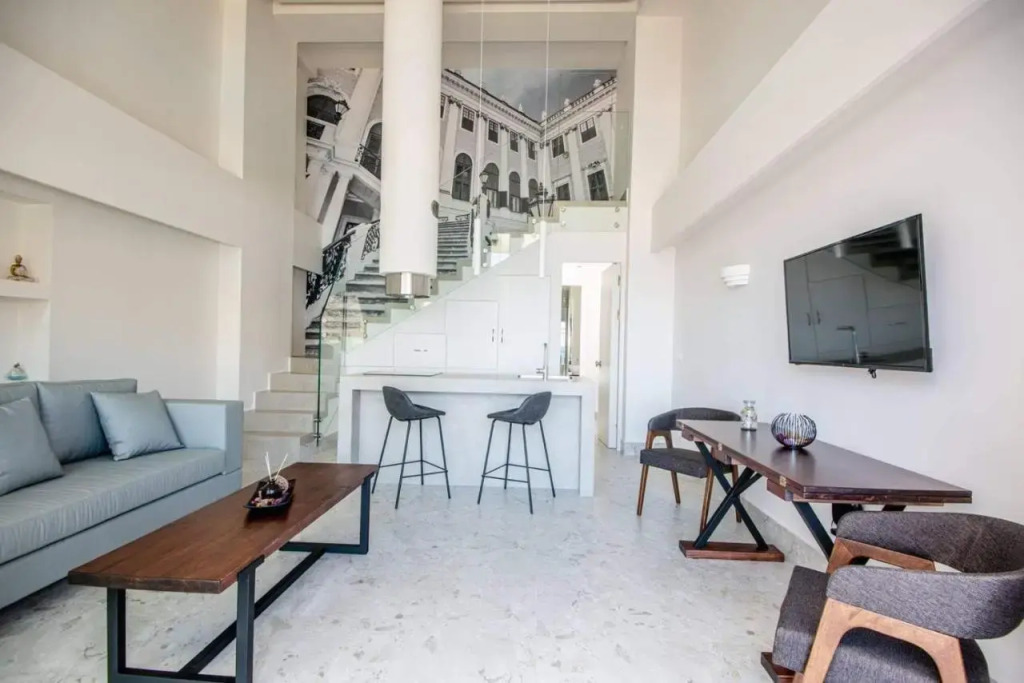 Nama Sea Side Suites