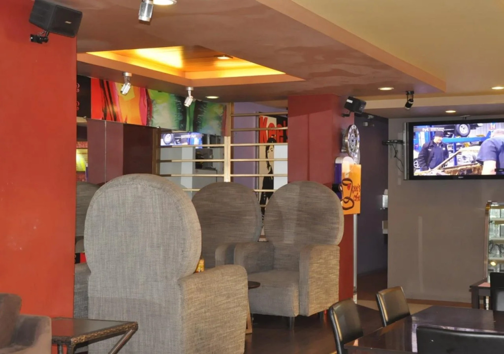 Roadhaus Hotel - The Manny Pacquiao Hotel