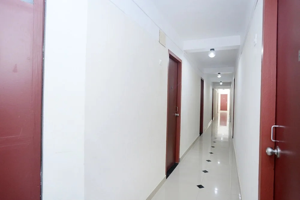 OYO 8220 Hotel Ganesh