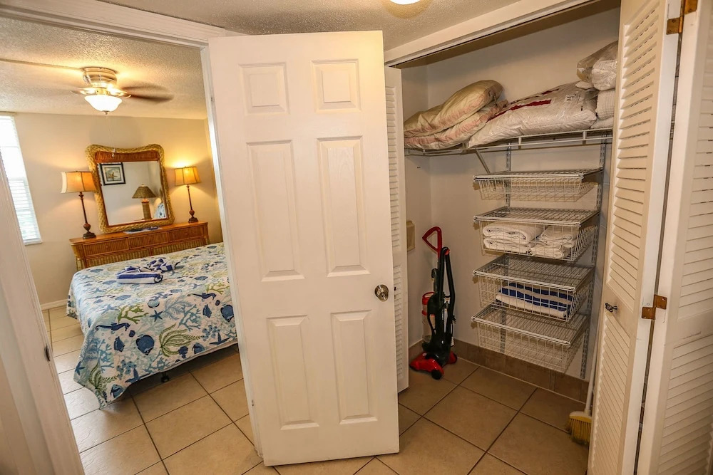 Estero Beach and Tennis 208A