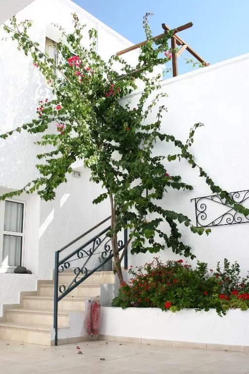 Giannoulis Hotel