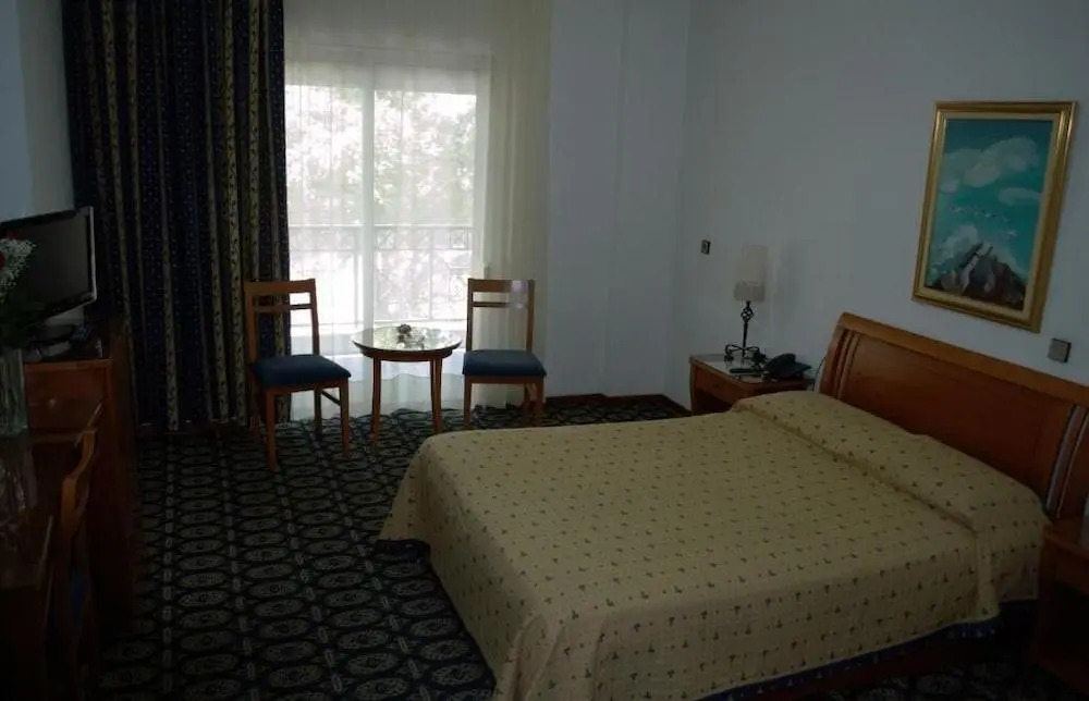 Natassa Motel