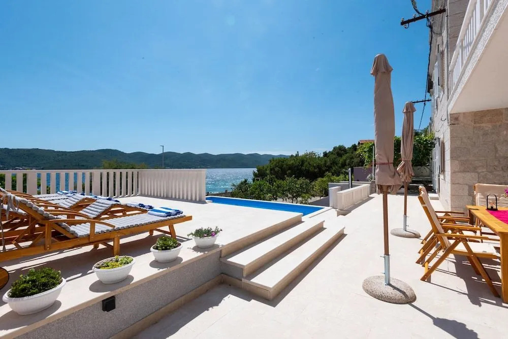 Holiday Villa Sasha