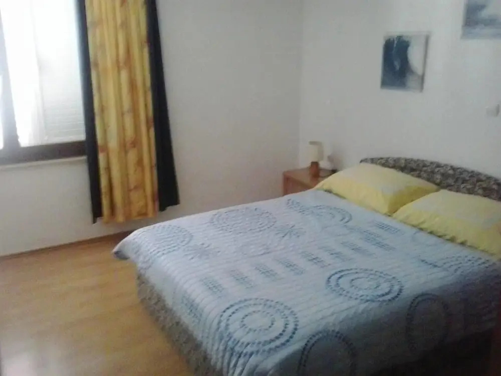 Apartments Divna Tomas