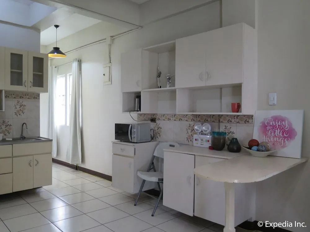 Country Living Hostel