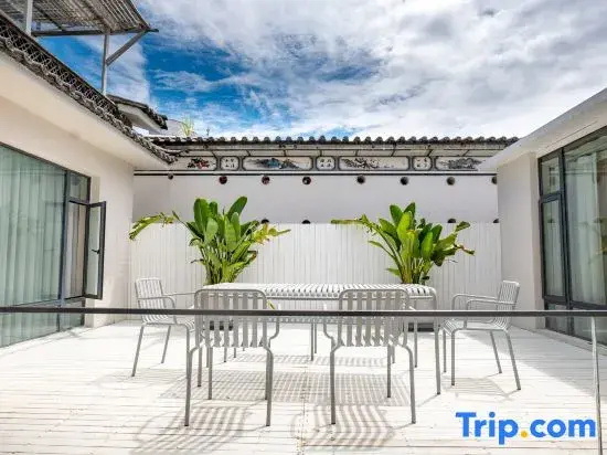 Yanmo · Vista｜Panoramic Sky Garden Overlooking Cangshan & Erhai – Boutique Retreat (South Gate)