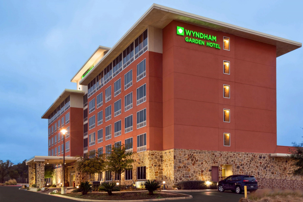 DoubleTree by Hilton San Antonio Northwest - La Cantera