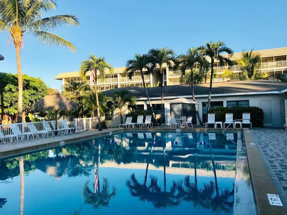Sanibel Siesta on the Beach Unit 406 2 Bedrooms 2 Bathrooms Condo