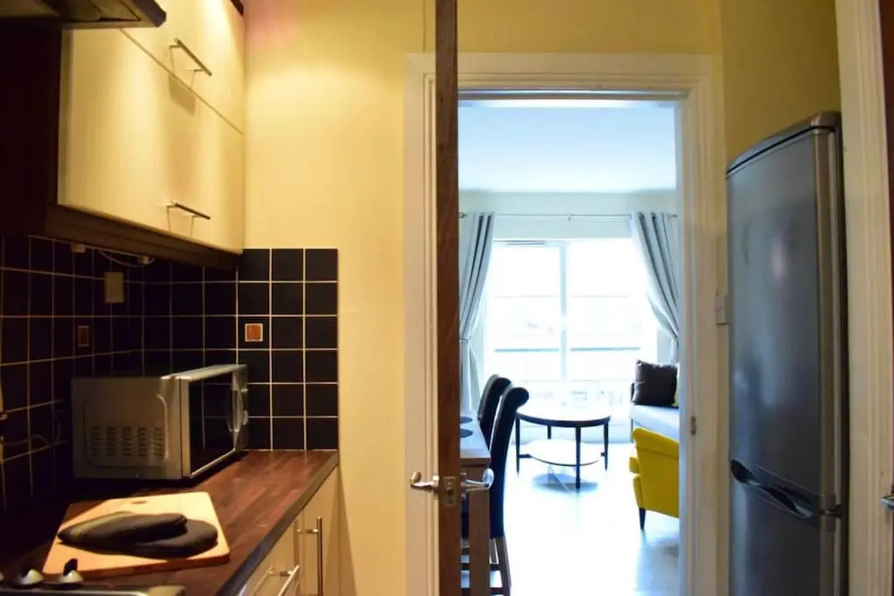 Central Dublin 1 Bedroom Apartment