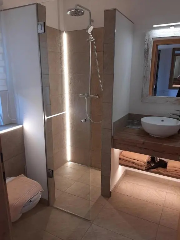 Hochalmbahnen Chalets 15W2, Glockenblume, nahe Gondel, Hunde willkommen