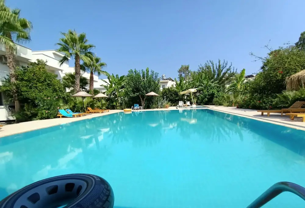 Kiris Garden Hotel