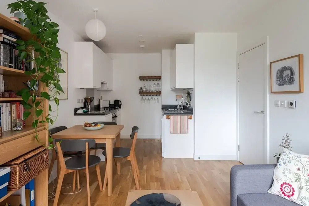 Cozy 1BR Flat in Kentish Town, Fits 2
