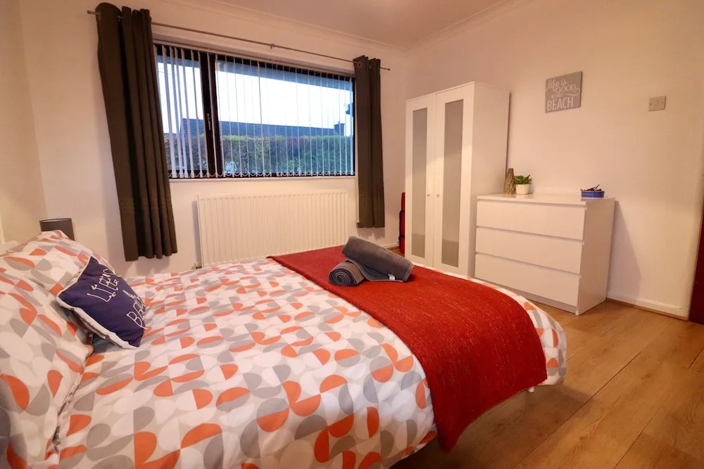 3 bedroom bungalow