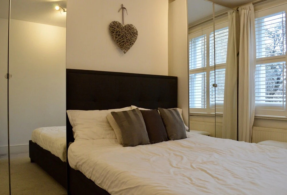 Chic 2 Bedroom Flat By Warwick Avenue