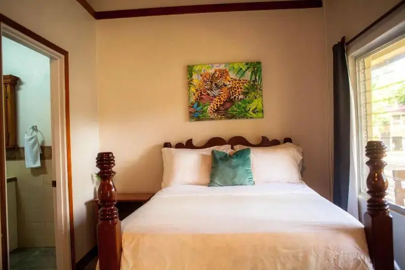 Warrie Head Resort