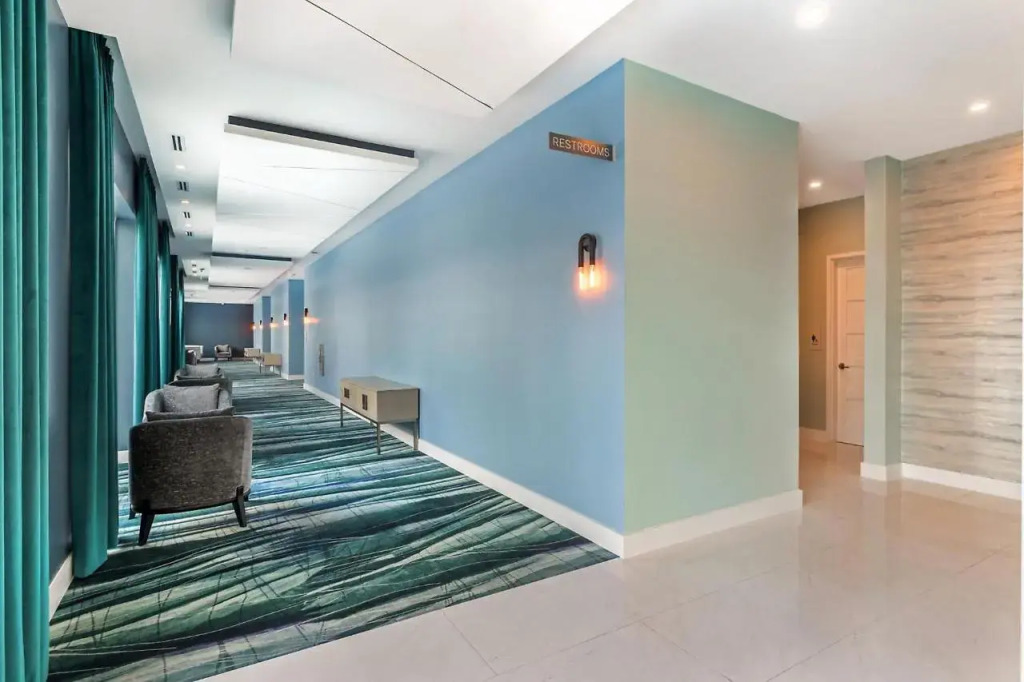 Cambria Hotel Waco University Riverfront