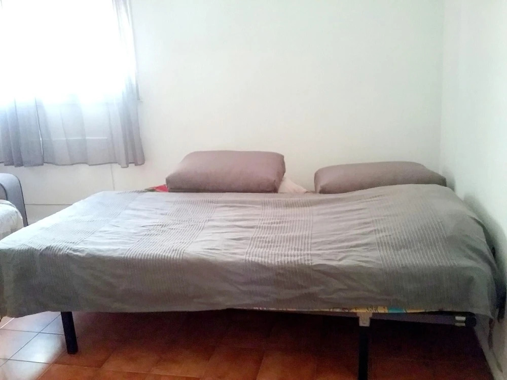 Apartment with 2 Bedrooms in St Denis, with Enclosed Garden - 6 Km From the Beach