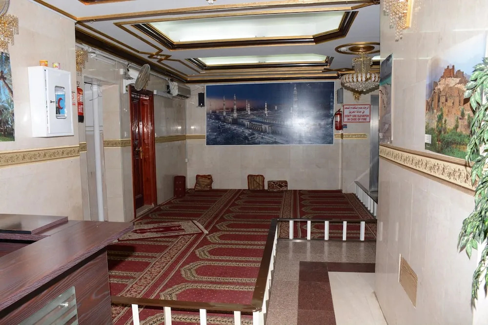 Al Eairy Furnished Apts Al Madinah 8