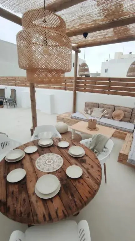 Lorenzo's Bed & Surf Apartment