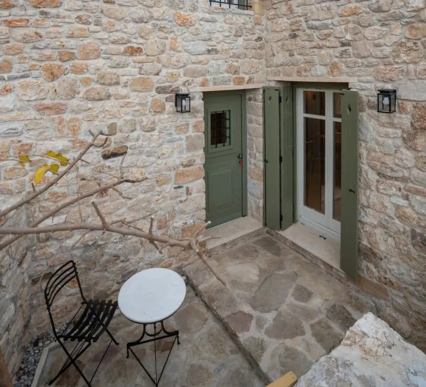 Kyparissia Aries Stone Maisonette Panoramic Views