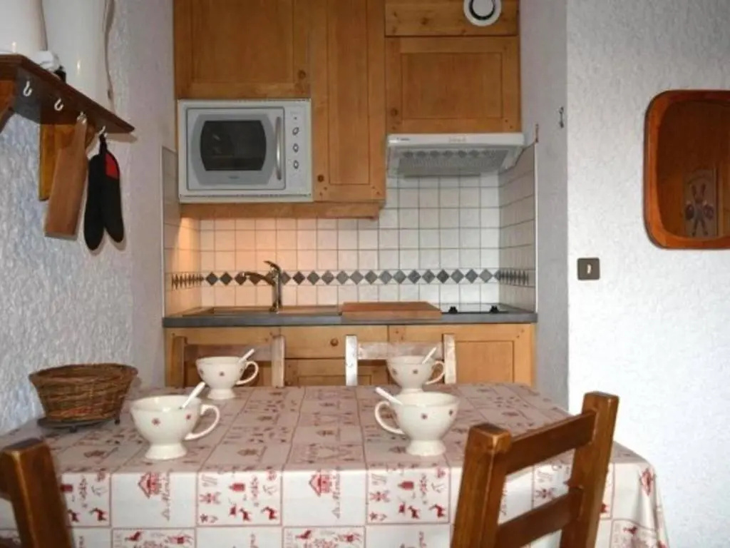 Appartement Le Grand-Bornand, 1 pièce, 4 personnes - FR-1-241-141