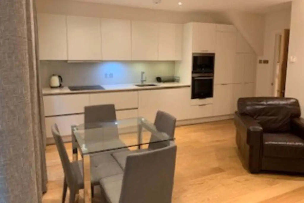 The Bayswater Nook - Stylish 1bdr Flat