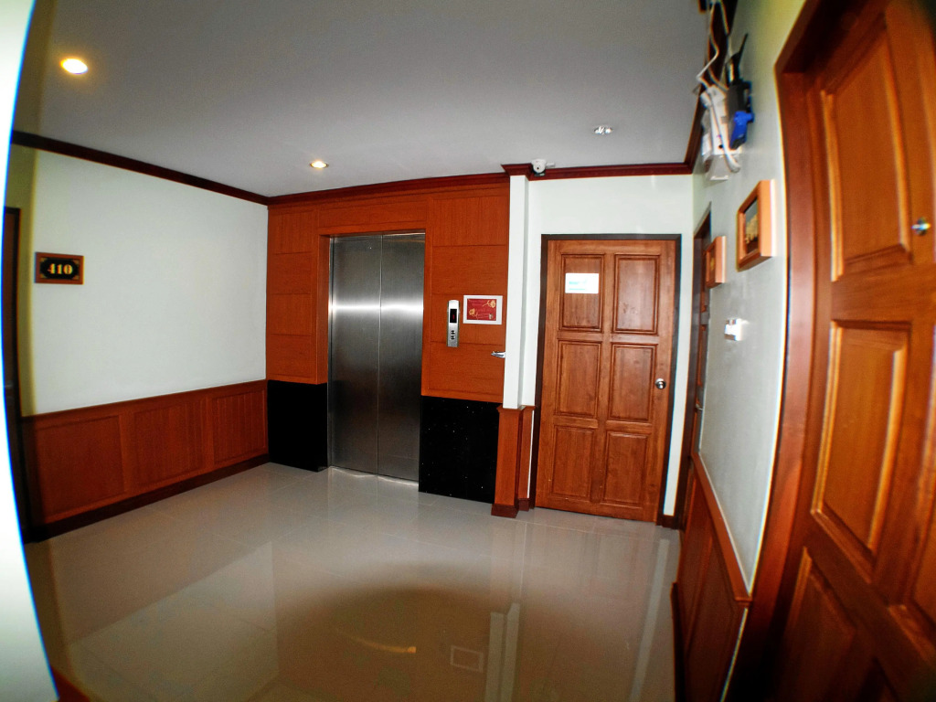 Sky Suites