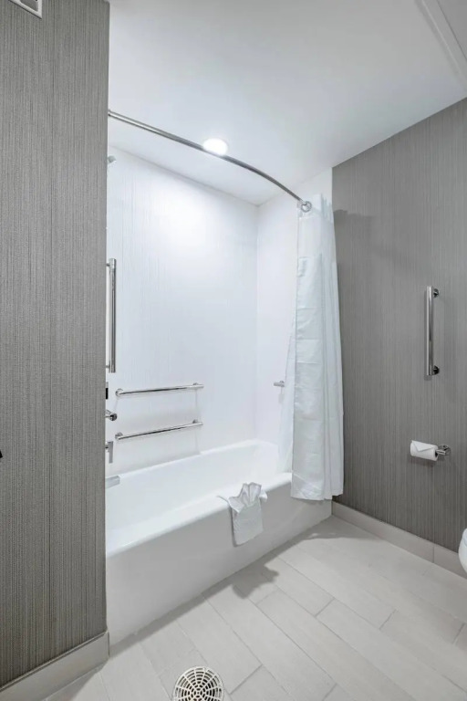 Courtyard by Marriott Toledo West
