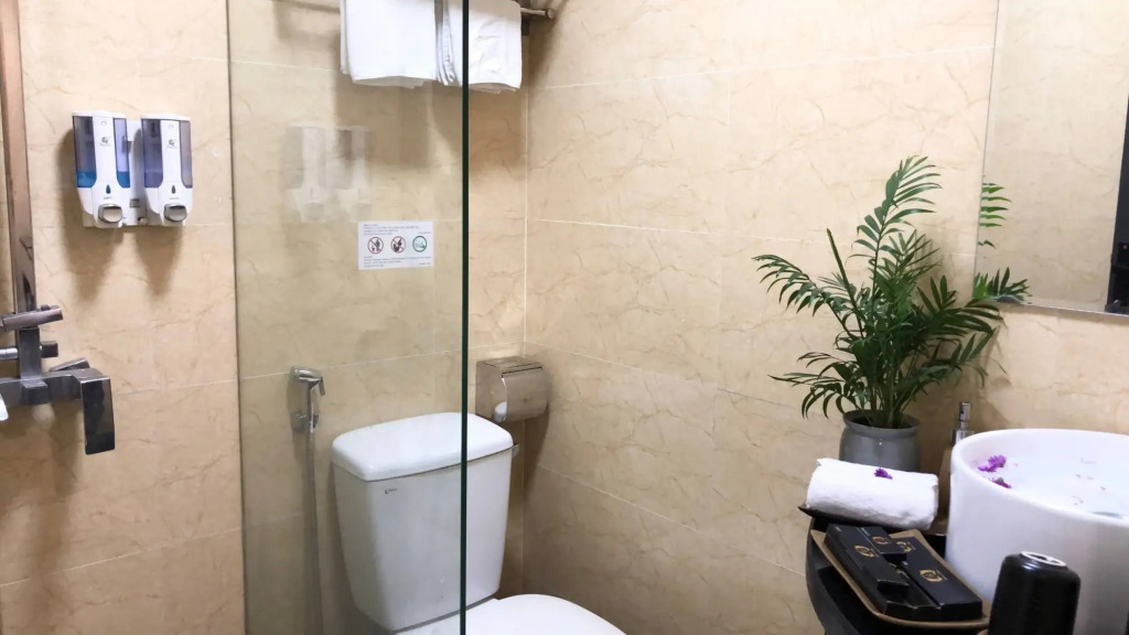 Hanoi Elpis Hotel