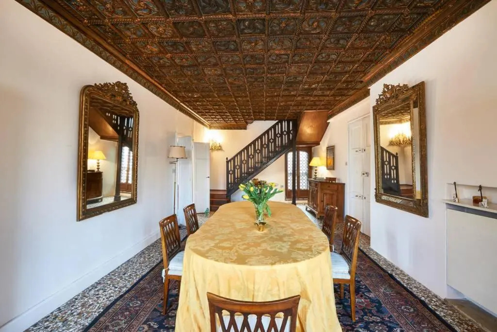 Ca' Fenice, charming apartment in San Marco, sleep 7