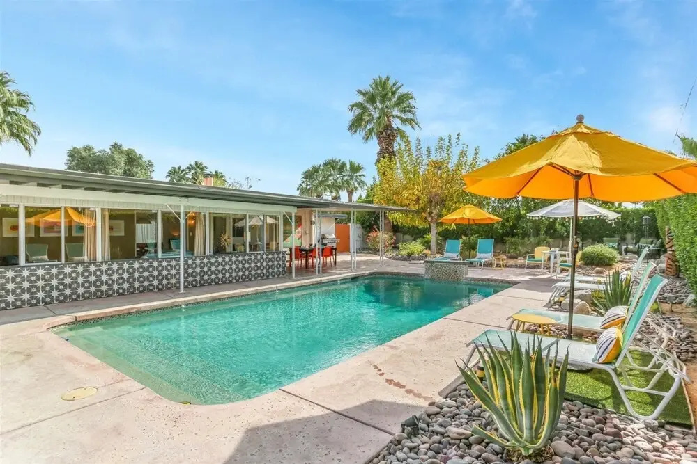 Desert Sunrise Mid-Century Beauty Home