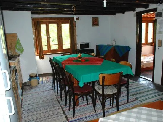 Guest House Four Pines