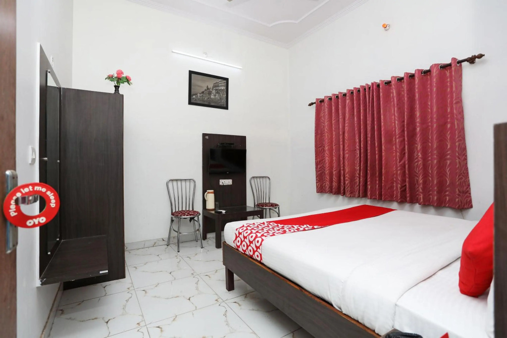 Super OYO 9928 Hotel Haveli Inn1