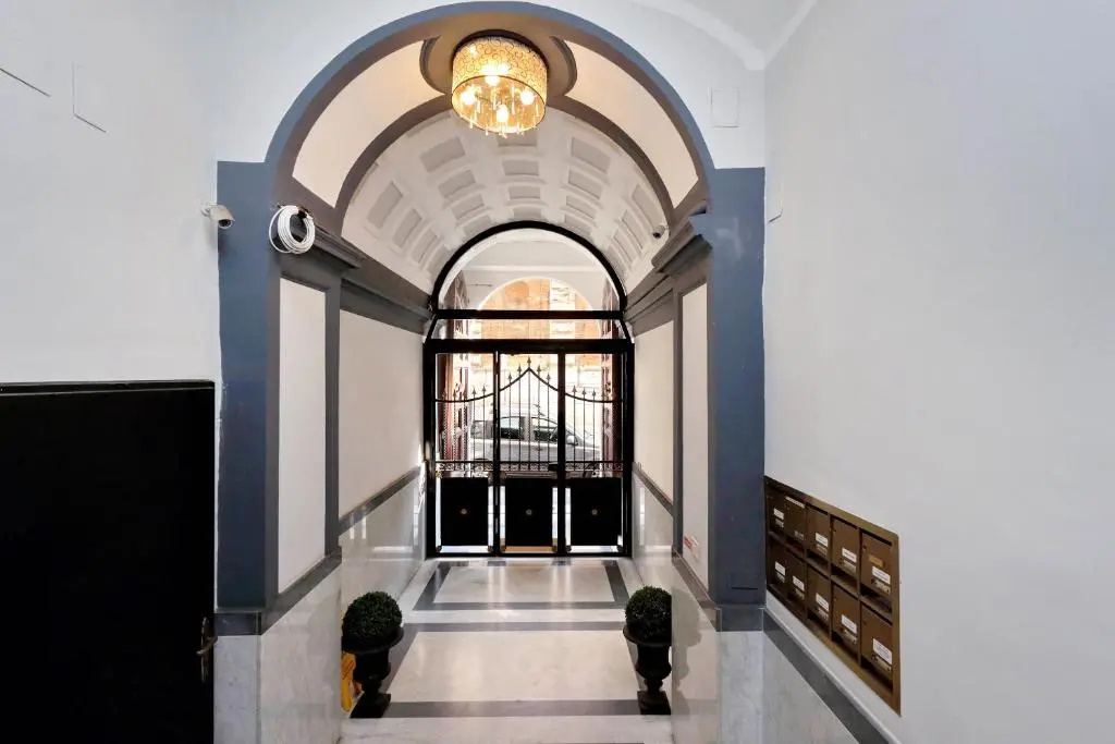 Design Apartment Paulina 300 mt from Colosseum