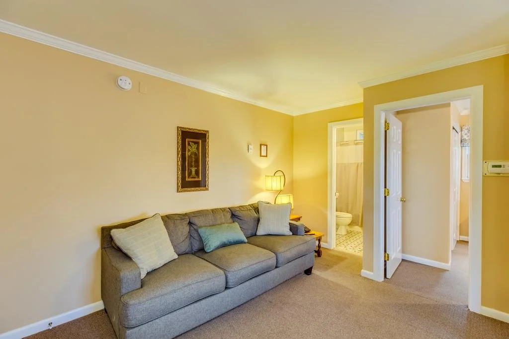 Colonial Shores Resort
