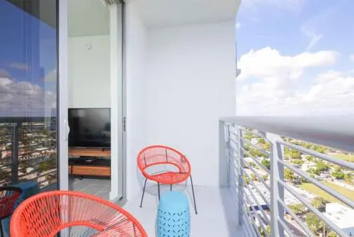 Luxury 2br Residences W Panoramic Balcony