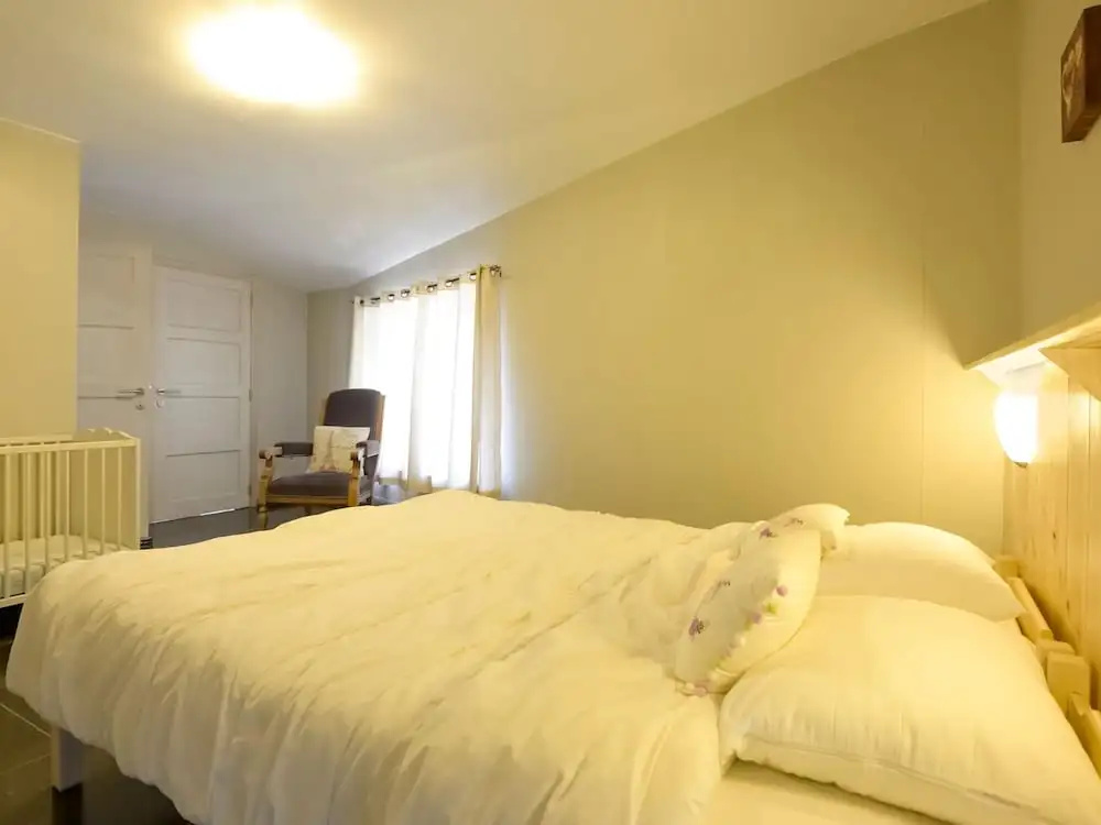 Magnificent Holiday Home In Manhay With Fenced Garden