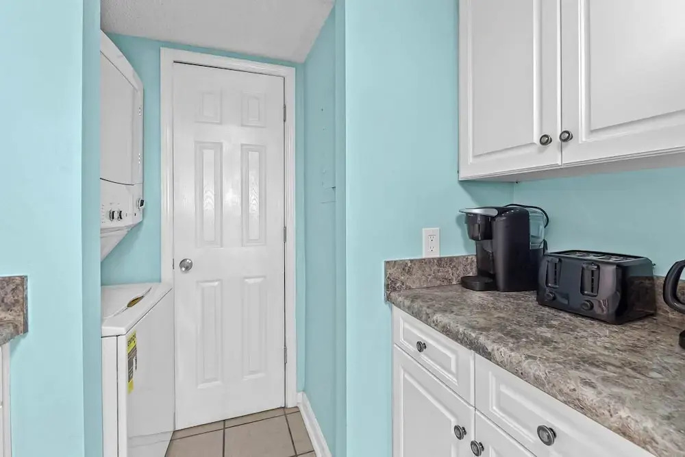 Castaways 1b 2 Bedroom Condo