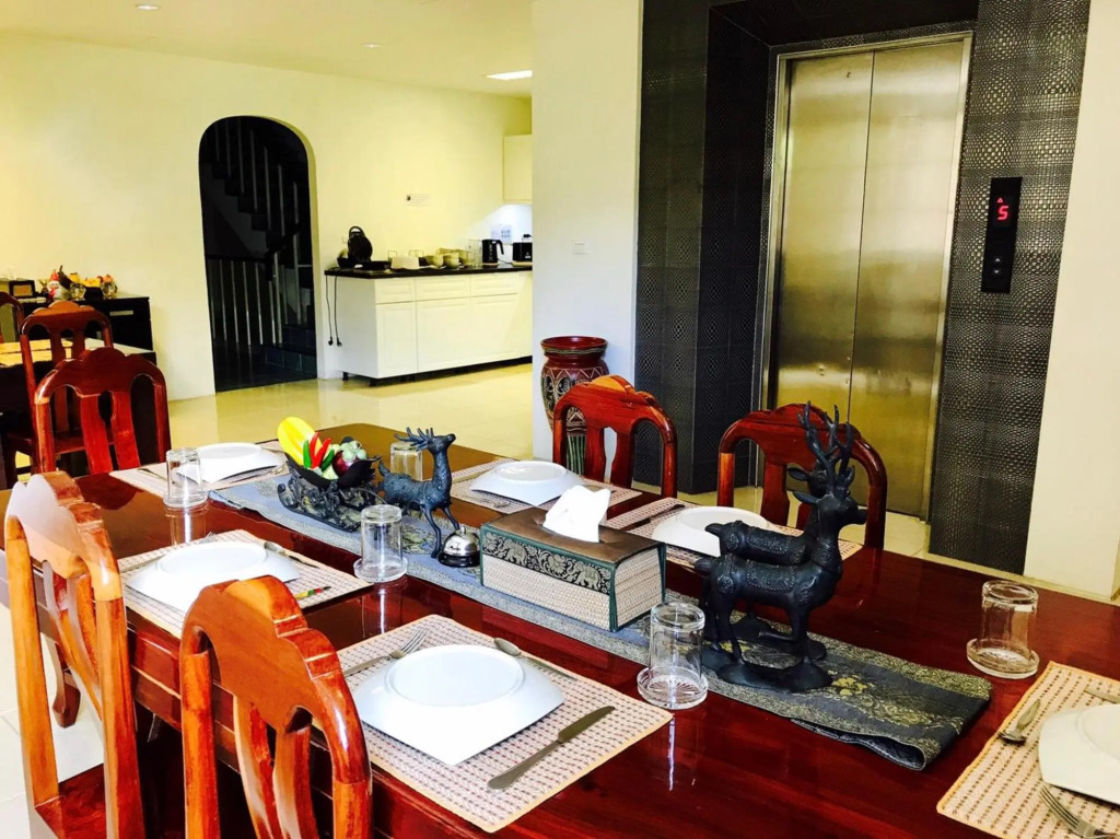 Ban Patong Residence