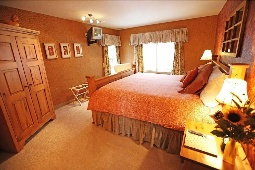 Buffaloberry Bed & Breakfast