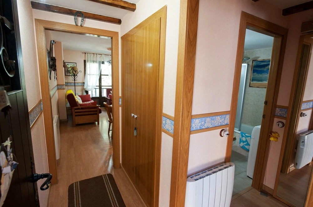Apartment With one Bedroom in Espot, With Wonderful Mountain View, Enclosed Garden and Wifi
