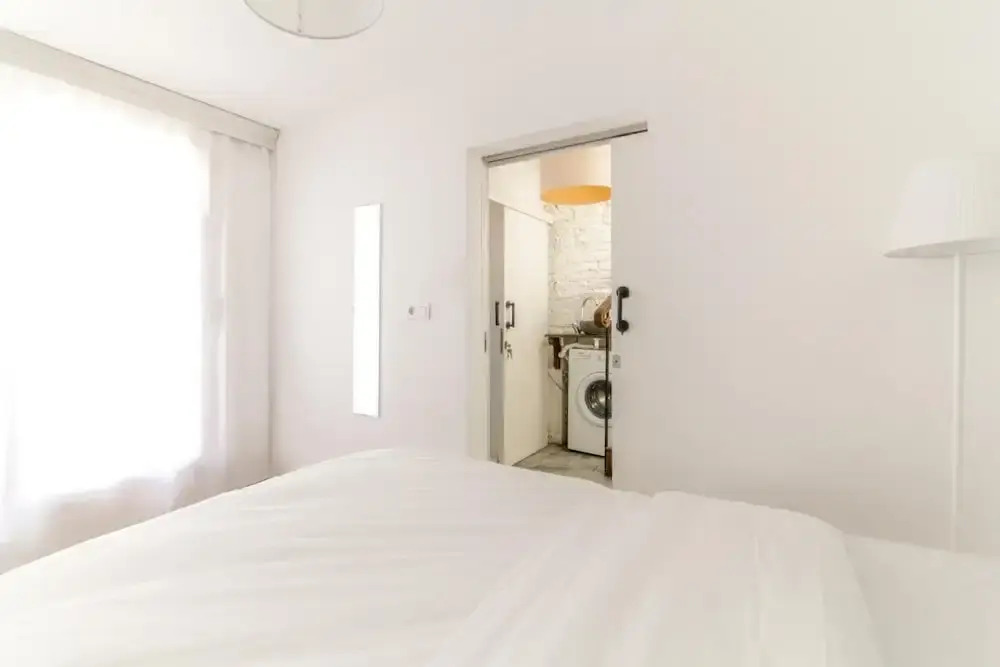 Single House Luminous and Chic Flat in Fatih