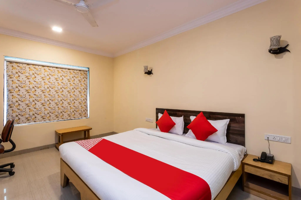 OYO 30985 Mahakaleshwar Avenue