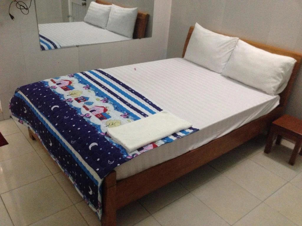 Scorpion Hotel