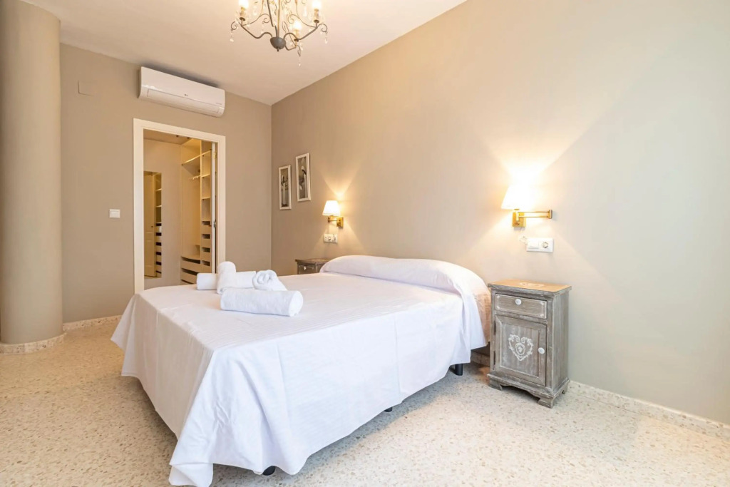 Allo Apartments Europa Piscina - Padel 3 Habitaciones