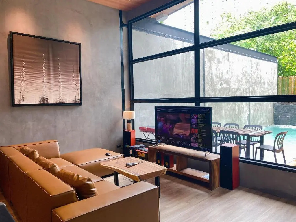 Dojo pool villa