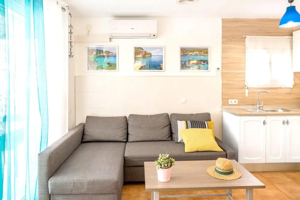 Apartment With one Bedroom in Salou, With Wonderful sea View, Terrace and Wifi - Near the Beach