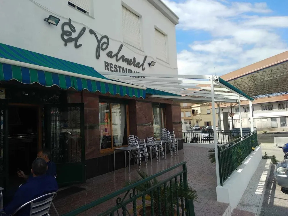 Hostal El Palmeral